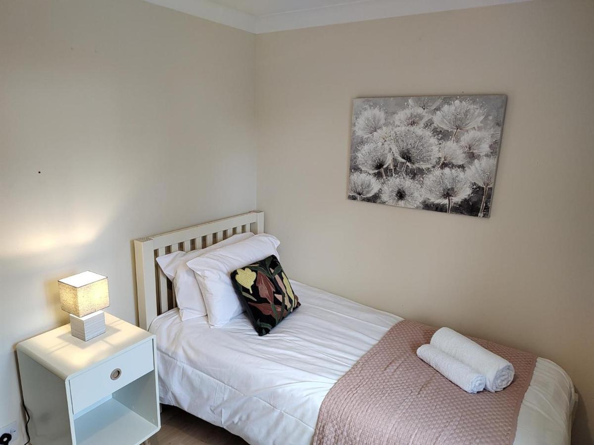 Wentworth Drive Contractor And Family 3 Bed Home Grantham Kültér fotó